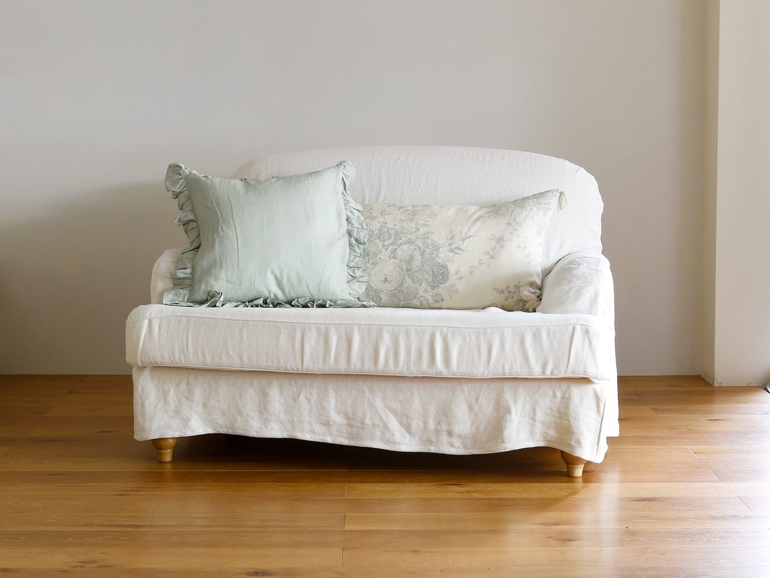 コロニアルチェック　S2ソファ　1.5シーター　Roses Blue Sofa Gallery #047 | オーダーカーテン＆オーダーソファの