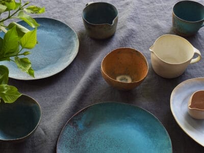 藤本羊子さんの器が入荷しました。