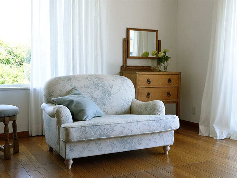 イギリス製 花柄リネン生地| Kate Forman Roses Blue / ローゼスブルー(カーテン・ソファ用 )