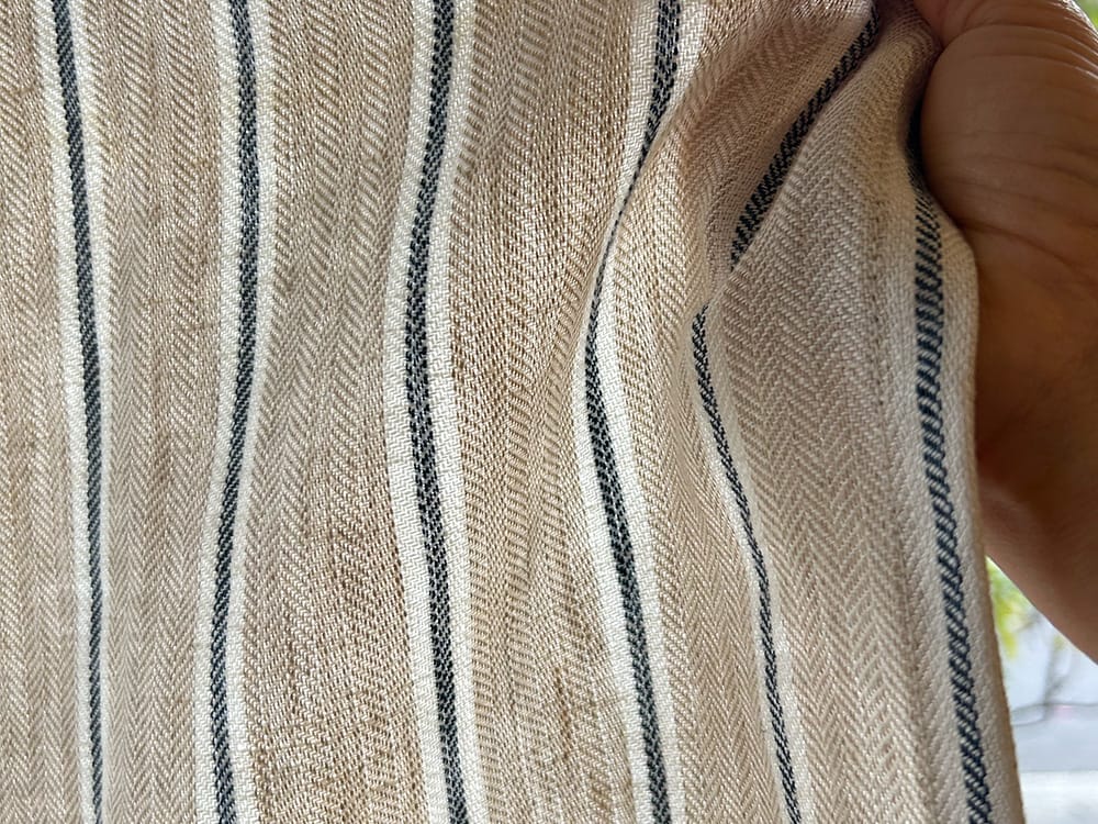 Linen Stripes Naturals 【 Naturals L472 striped /ナチュラルスL472ストライプ】( ソファ / カーテン )
